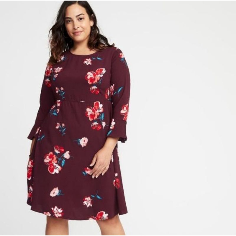 Fit n Flare fluted sleeve dres