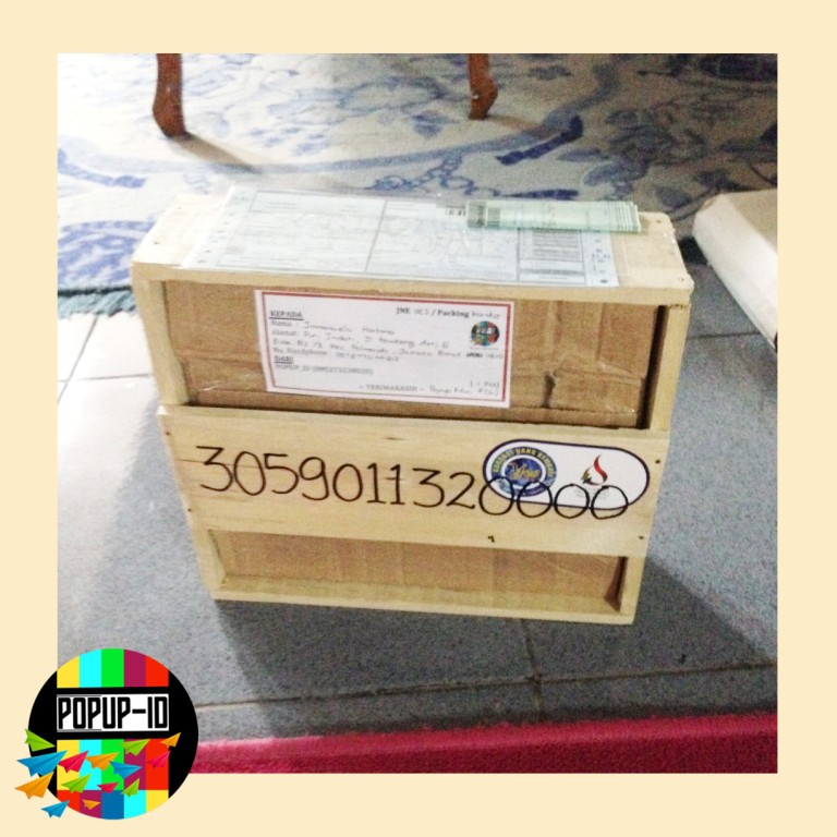 

PACKING KAYU & BUBBLE WRAP (khusus besar)