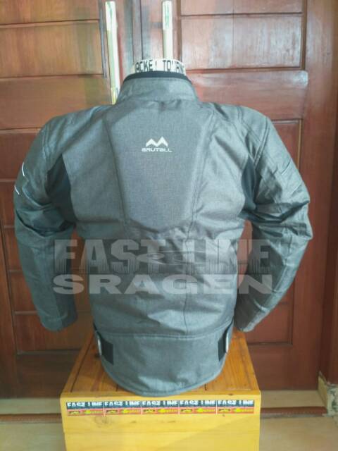 JAKET MOTOR HARIAN TOURING BRUTAL AXA OUTDOOR