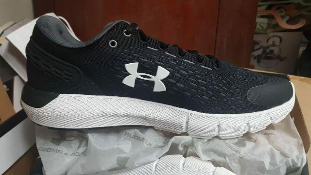 under armour charged rogue