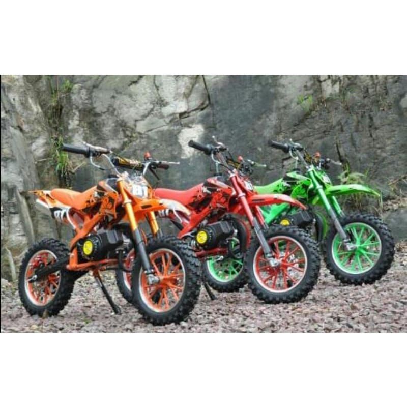 MOTOR MEDIUM TRAIL MT2  MESIN 2 TAK 50 CC DOUBLE STATER BISA PAKAI REMOTE JUGA KEREN