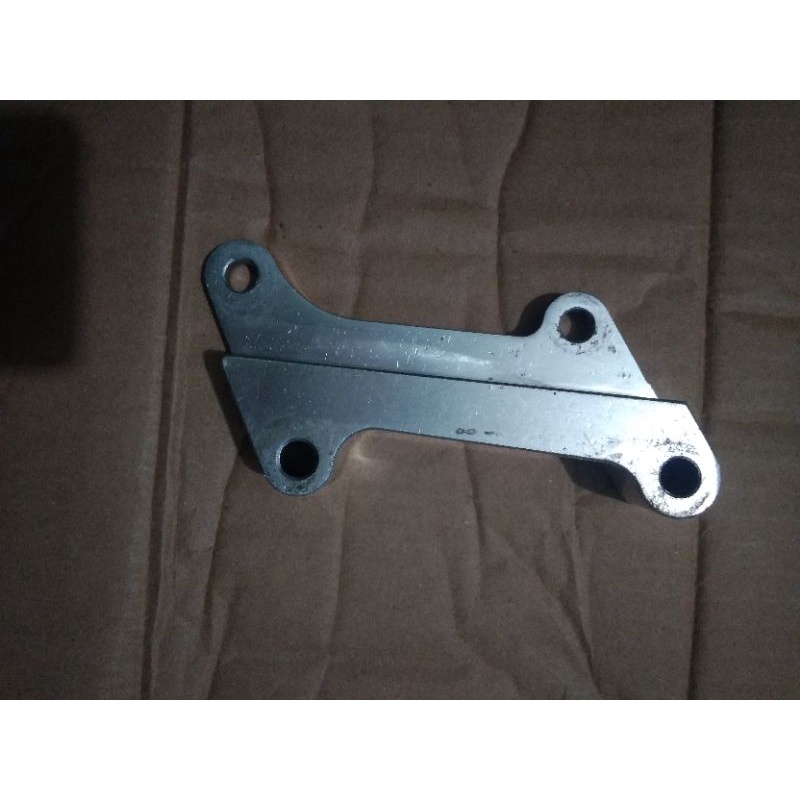 Braket kaliper cakram Psm 320mm Supra karisma Supra x 125 2nd warna silver