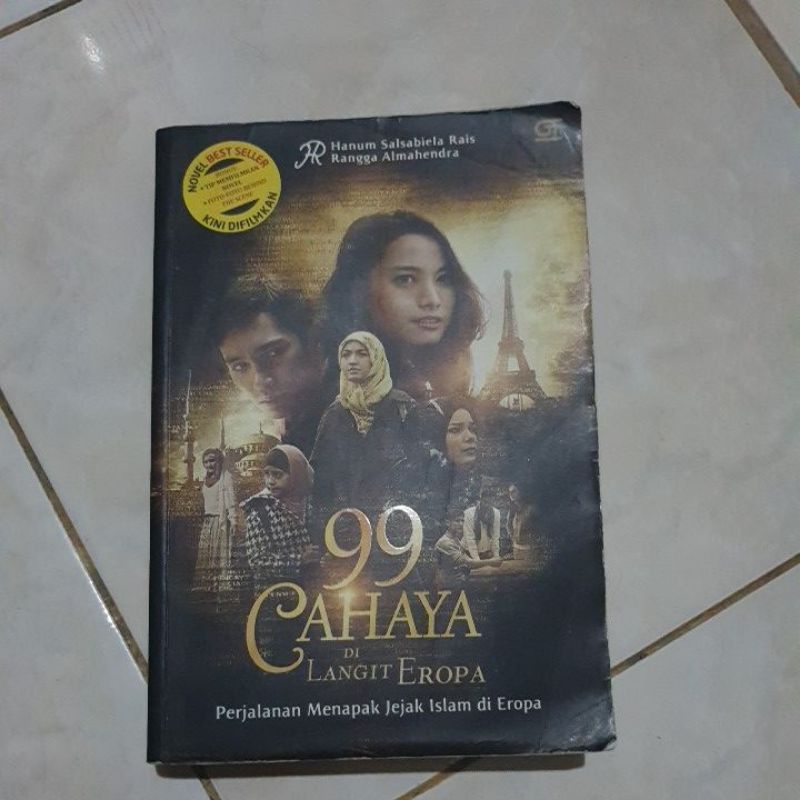 Buku Best-Seller Preloved 99 Cahaya Di Langit Eropa