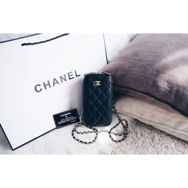 Chanel classic phone pouch with chain