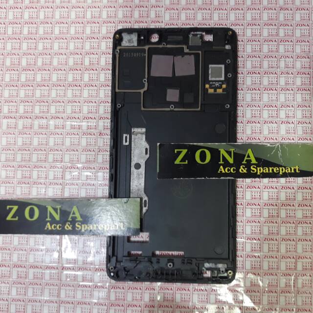 TULANG LCD FRAME LENOVO A7000 A7000A A7000 PLUS