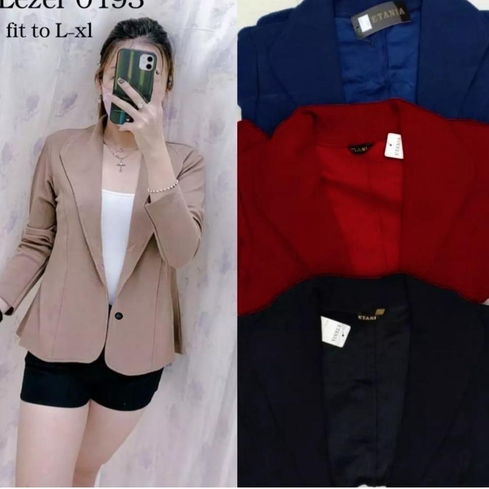 JL - Blazer Areta {URY.20Au22q}