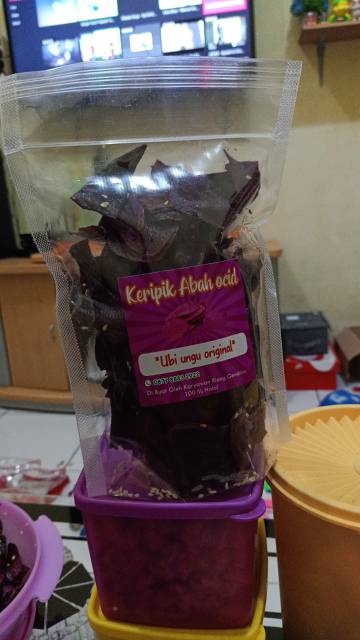 

Keripik ubi ungu