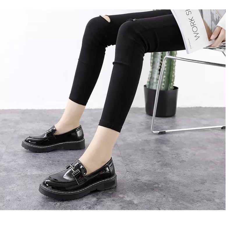 SEPATU WANITA HELLIS / SEPATU FLAT PREMIUM FMS 094