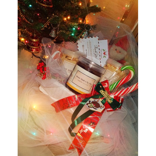 

ChristmasHampersParcelNatal