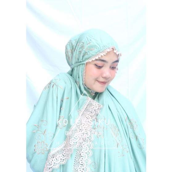 Mukena dewasa motif full bordir bunga teratai Mewah Premium By Sentosa