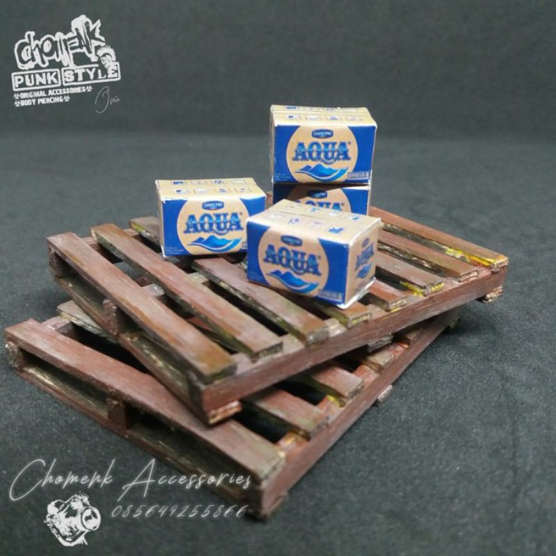 Diorama-miniatur Palet kayu mini skala 1:18 - 1:24