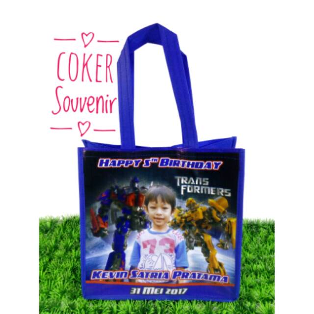 

Tas souvenir ultah anak free desain