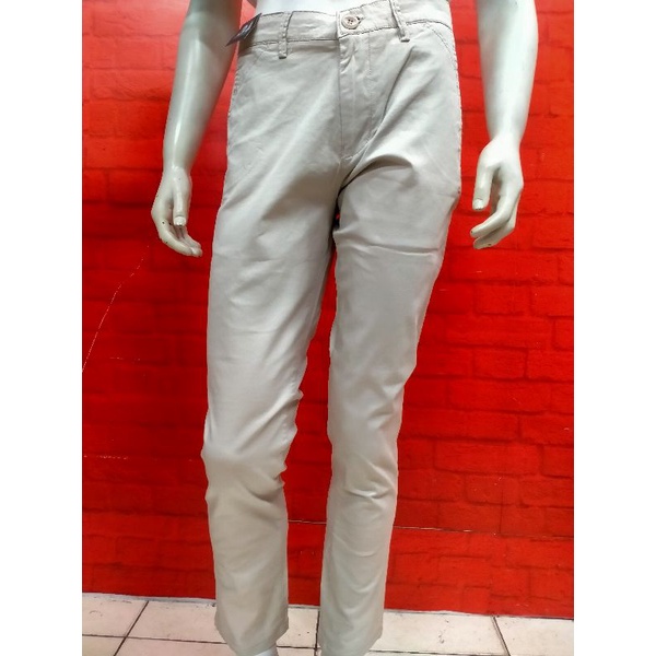 Celana Chino brand Viali Milano