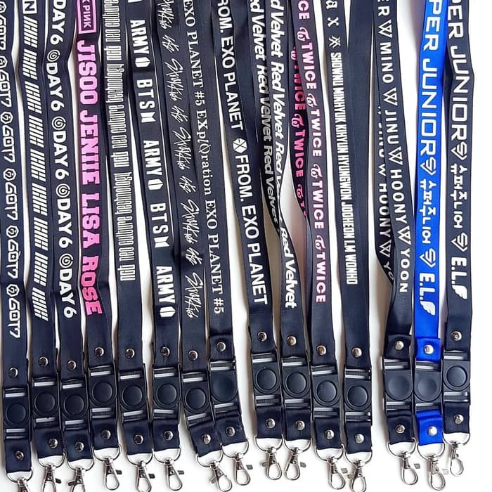 

Lanyard Kpop GANTUNGAN TALI LANYARD ID CARD KEYRING KEYCHAIN KPOP