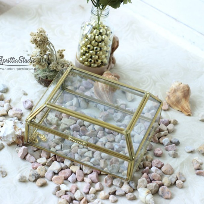 Kotak Perhiasan | Ringbox Terarium S4 UK 16x13x8 cm