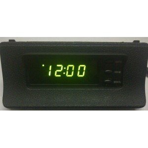 Jam Dashboard Panther Kotak Berkualitas