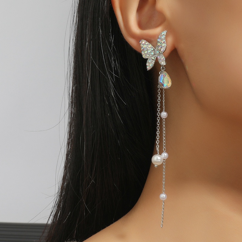 1 Pasang Anting Tusuk Gantung Panjang Wanita Desain Kupu-Kupu Hias Mutiara + Berlian Imitasi Untuk Pesta