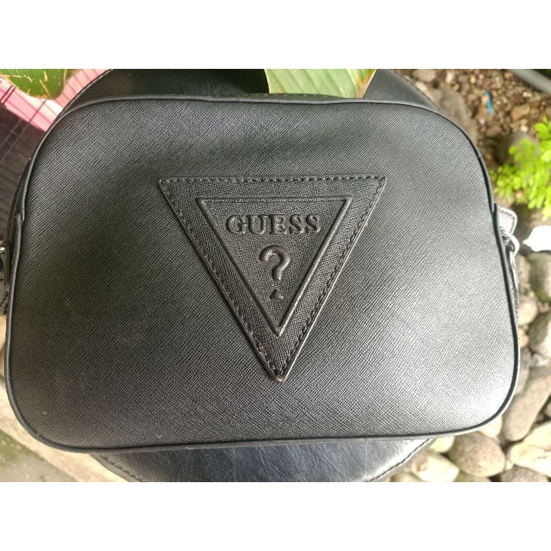 tas guess preloved