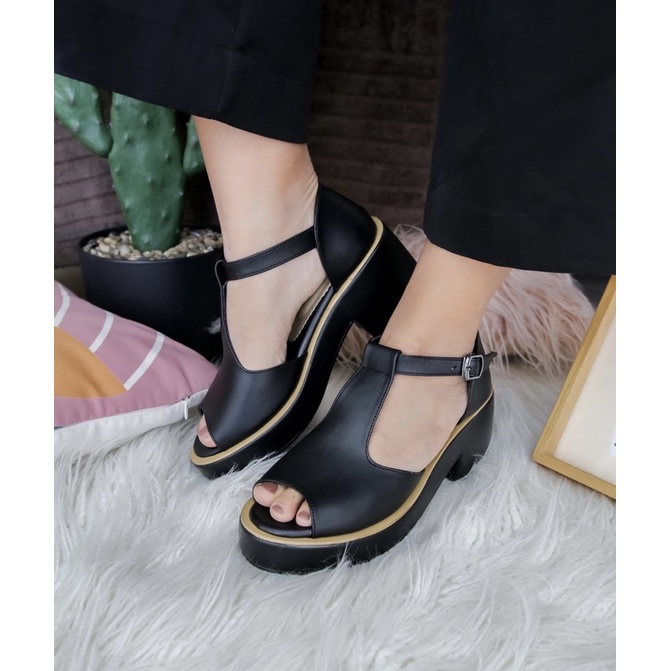 ARIES HEELS - Sepatu wanita / Heels wanita