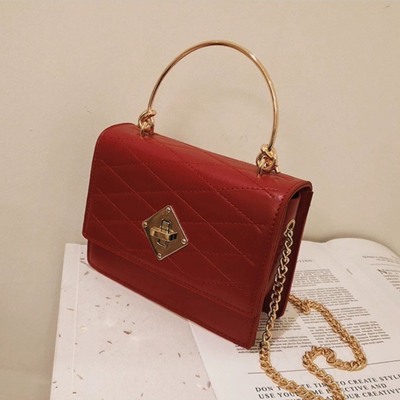 warna merah tas impor cewek fashion  bahan kulit sentetis tali rantai selempang