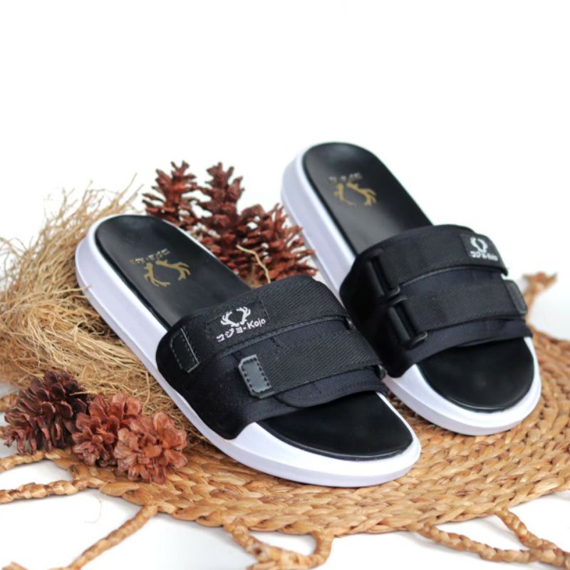 Sandal Pria Kekinian Sendal Slide Casual Slop Main Ringan Nyaman Murah