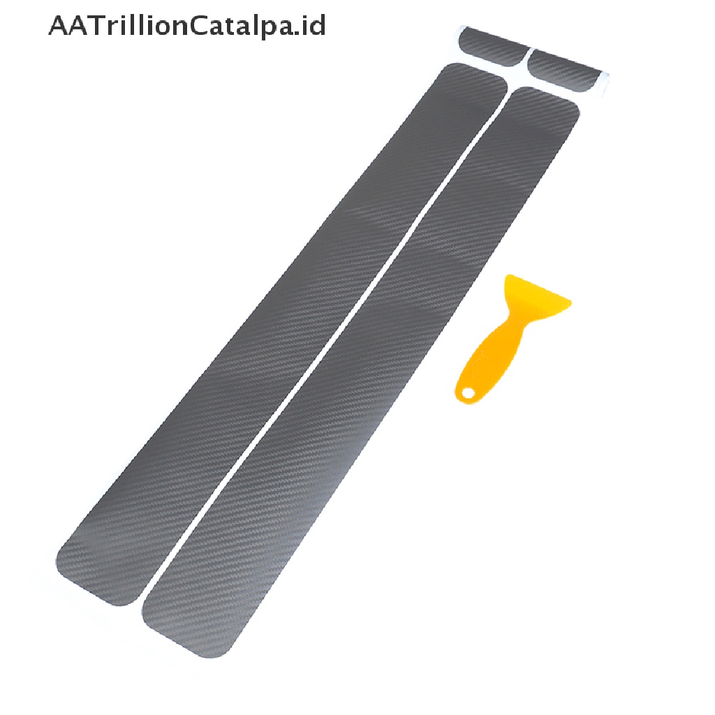 Aatrillioncatalpa 4Pcs Stiker carbon fiber Pelindung pedal Pintu Mobil Warna Abu