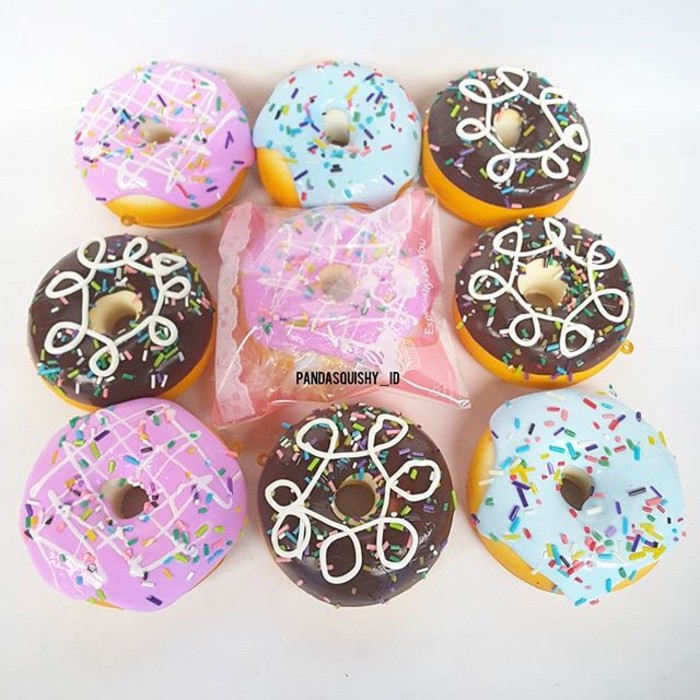 Termurah Squishy Medium J.Co Donut Yummy / Donat Sprinkle Soft
