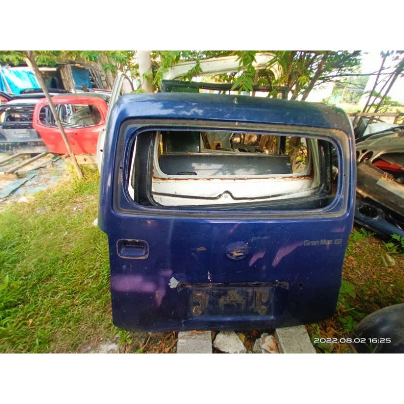 pintu bagasi grand max