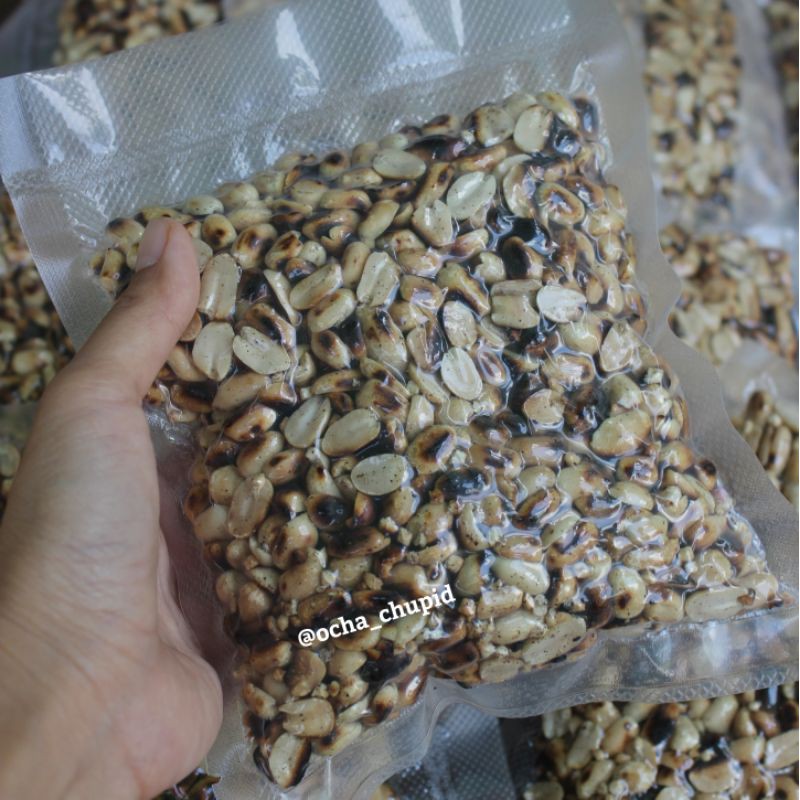 

Kacang sangrai / Kacang tanah kupas sangrai / kacang tanah sangrai (250gr)