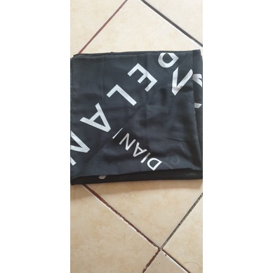 Dian Pelangi Scarf JFW series Black