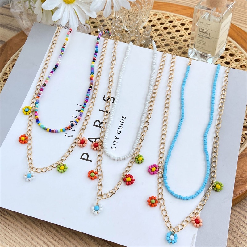 Set Kalung Rantai Choker Multilayer Liontin Mutiara Daisy Gaya Bohemia Untuk Wanita