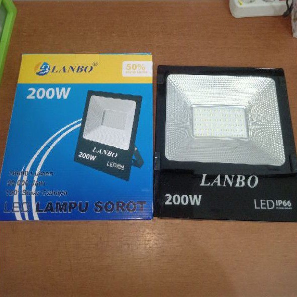 Lampu Sorot Led 200W / Flood Light 200 Watt