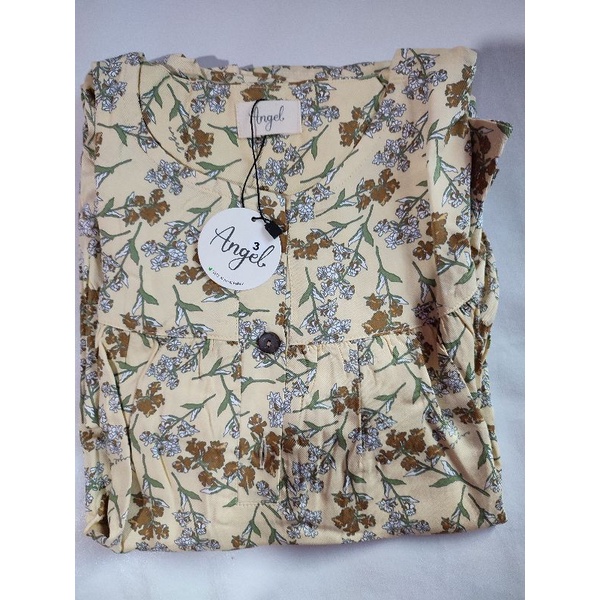 Brunette Daffodil atelier angelina