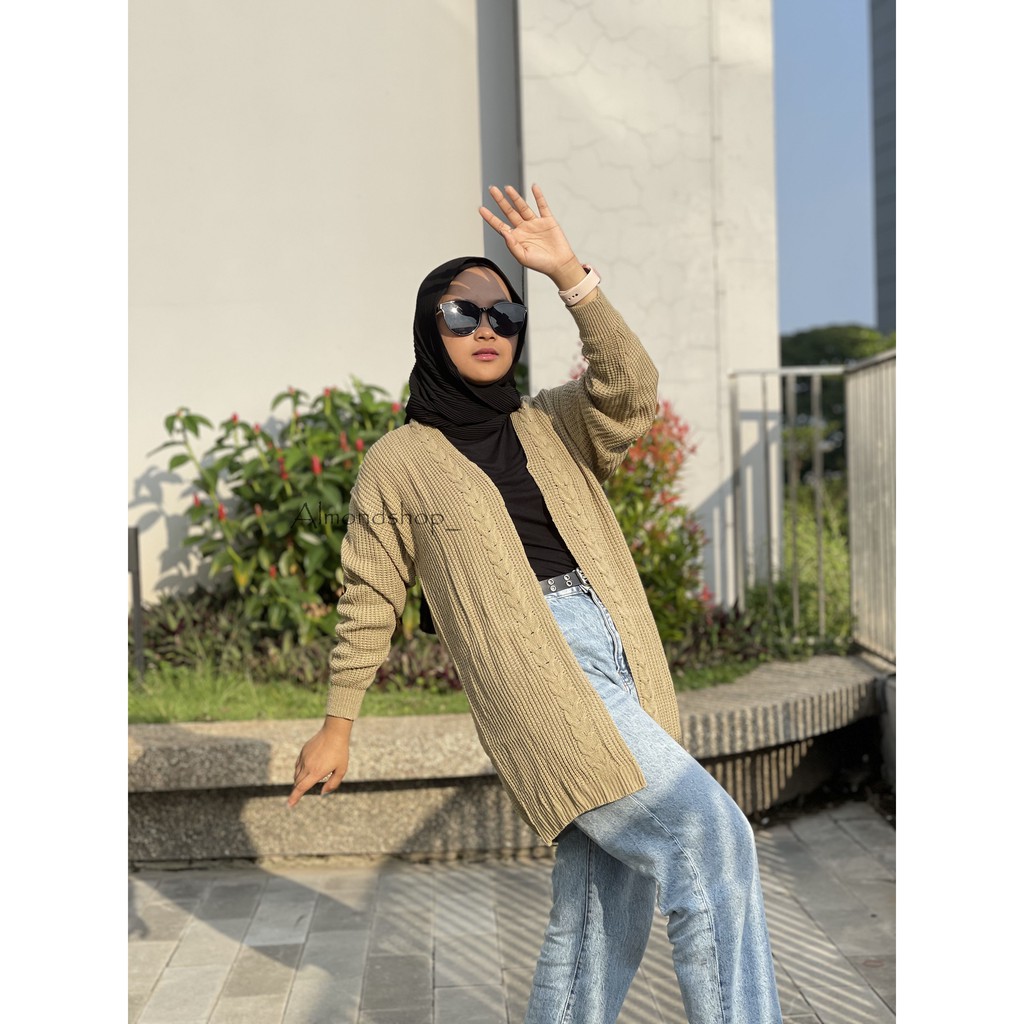 Loretta Cardi / Cardy Cable / Long Oversize Cardigan / Cardigan Wanita Premium-Creamy