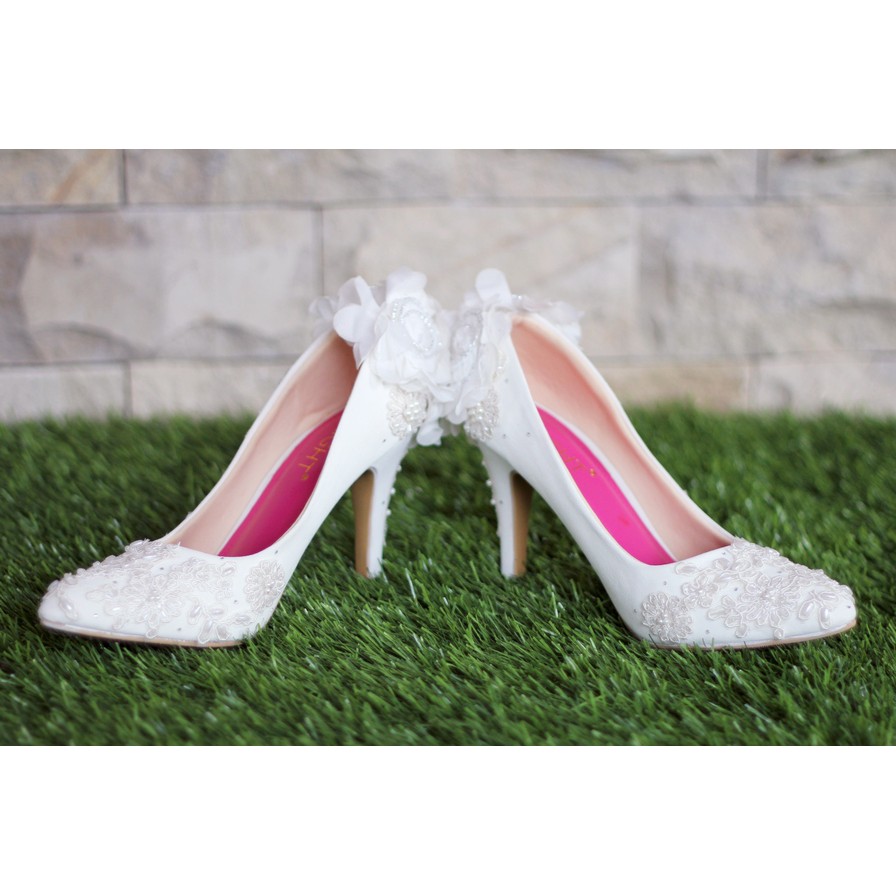 SLIGHT Sepatu Pointed PomPom Brukat Putih Brokat Lace Wedding Shoes High Heels Payet