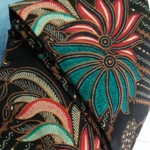 Motif Panah Bunga Best Seller Dan Embos Batik Pekalongan