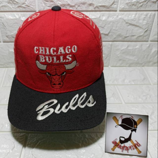 TOPI VINTAGE NBA CHICAGO BULLS SECOND IMPORT