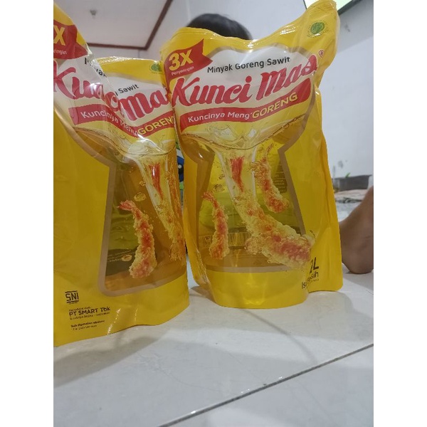 

MINYAK GORENG KUNCIMAS 2LTR