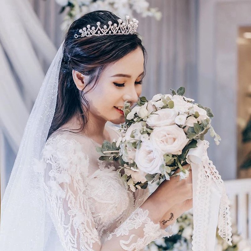 Mahkota Bridal Dengan Kristal Untuk Wanita