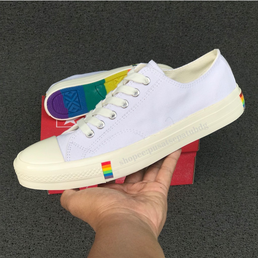 Sepatu Converse Low Rainbow Full White