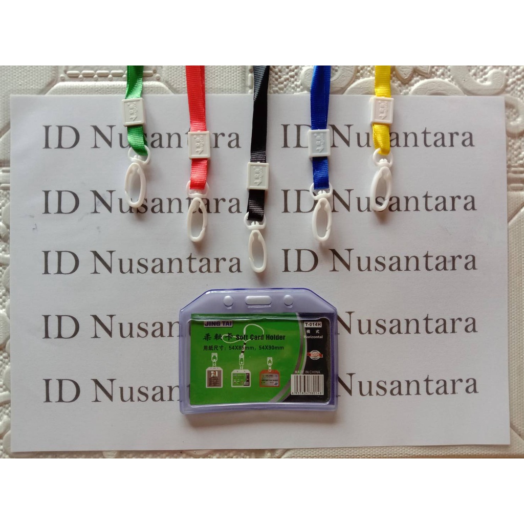 

Paket Tali 1 CM Kait Plastik + Casing ID Card Karet 1 SIsi T014V Tidur/Landscape