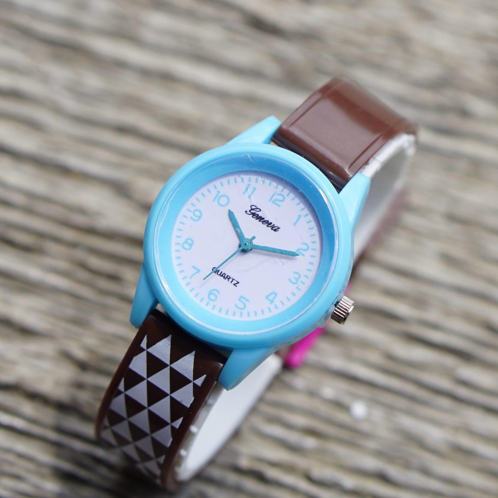 [ READY 10 WARNA ] JAM TANGAN MURAH FASHION ORIGINAL GENEVA MODE SOLAR // GN036