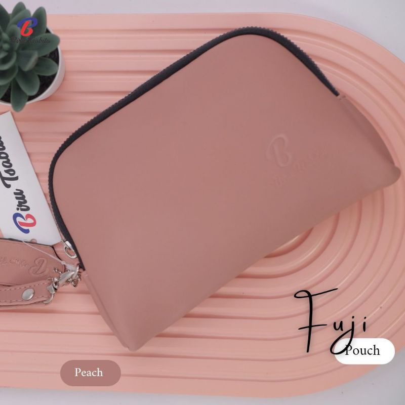 FUJI POUCH BY BIRU TSABITA