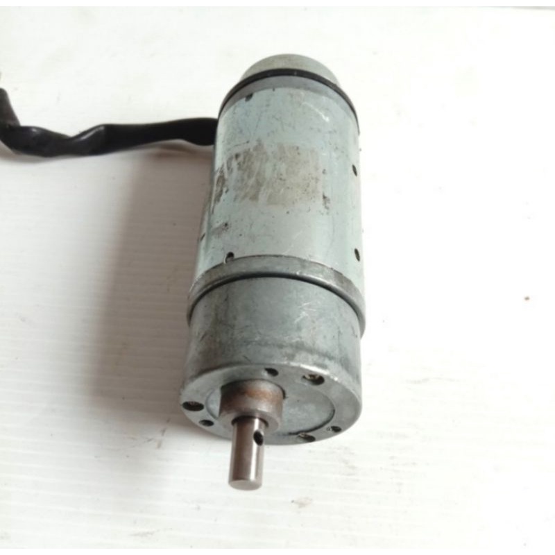 Dinamo Dc Gearbox 24V 300Rpm