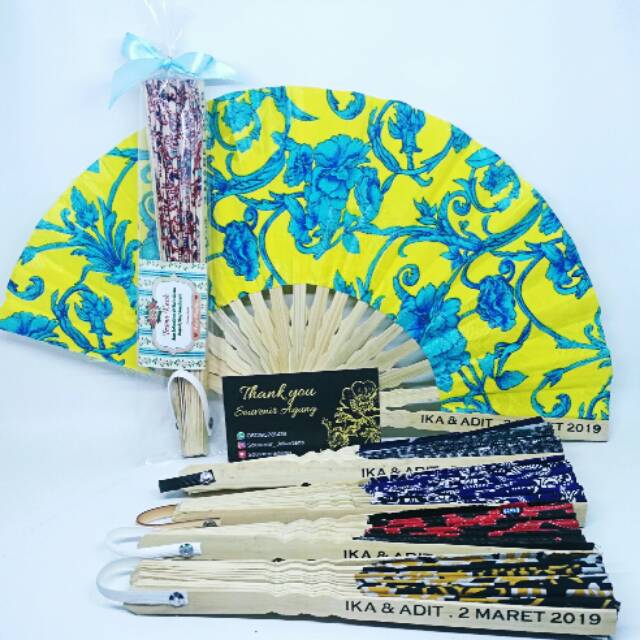 Souvenir Kipas batik