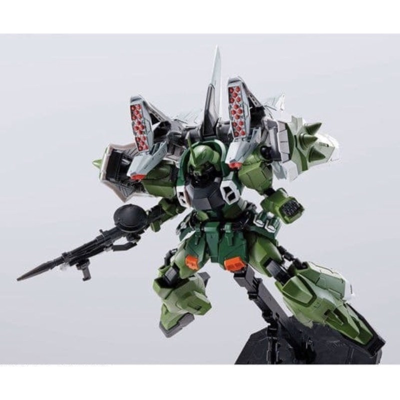 MG  1/100 Blaze Zaku Warrior/ Blaze Zaku Phantom PBandai Zaku ii
