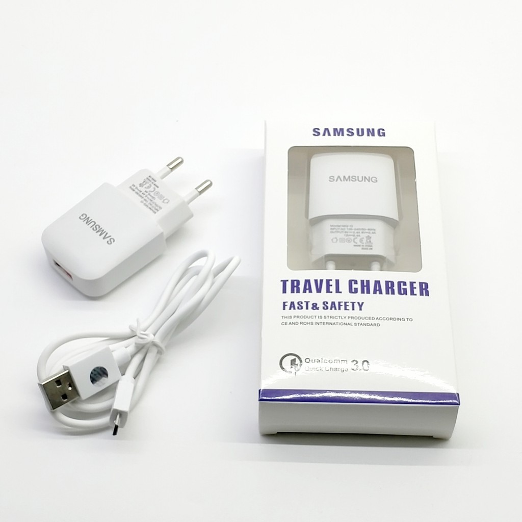 TRAVEL CHARGER Branded 2,4 A + Kabel micro