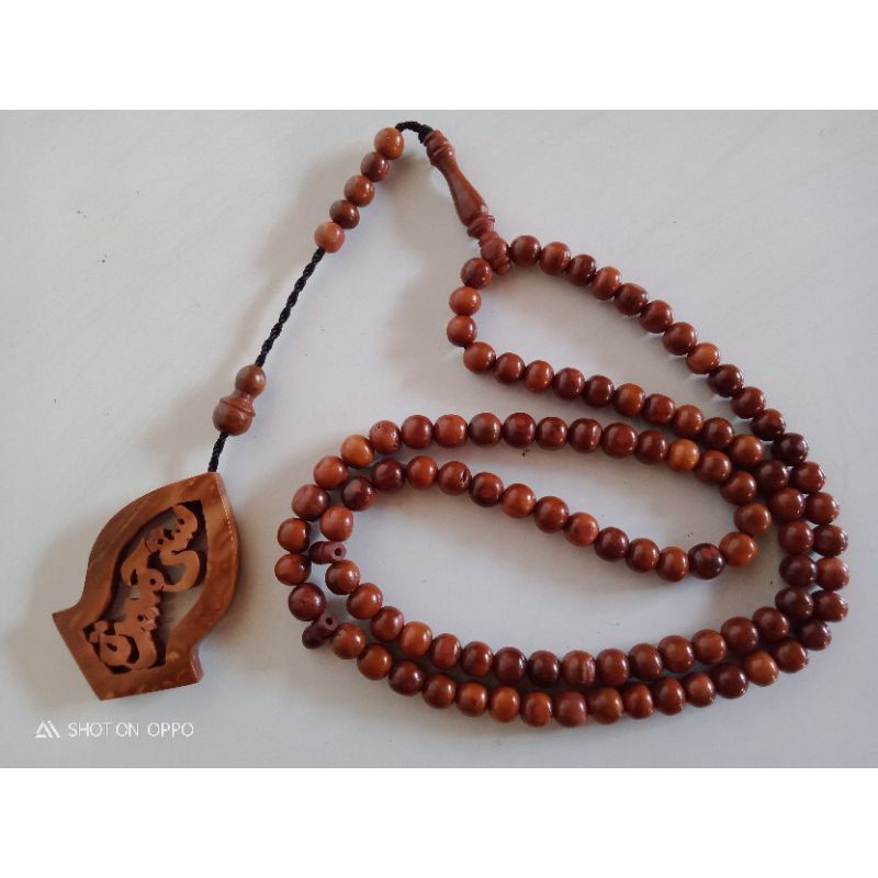 tasbih kaukah terompah nama arab dan latin