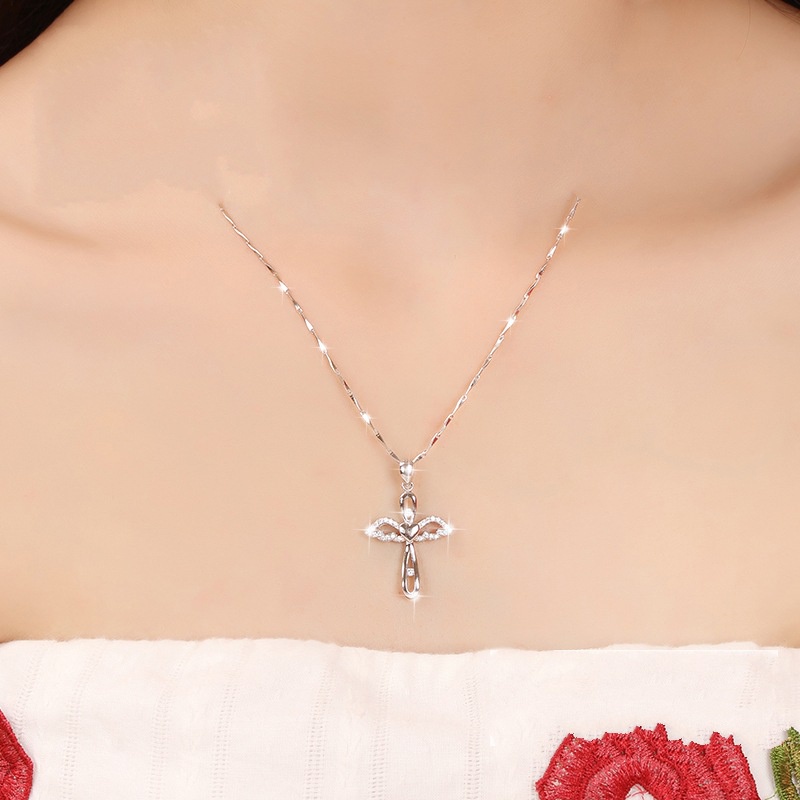 [Ready Stock]Fashion Silver Plated Cross Pendant Angel Wings Necklace