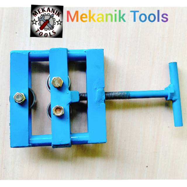 Treker Keling Shockbreaker Belakang